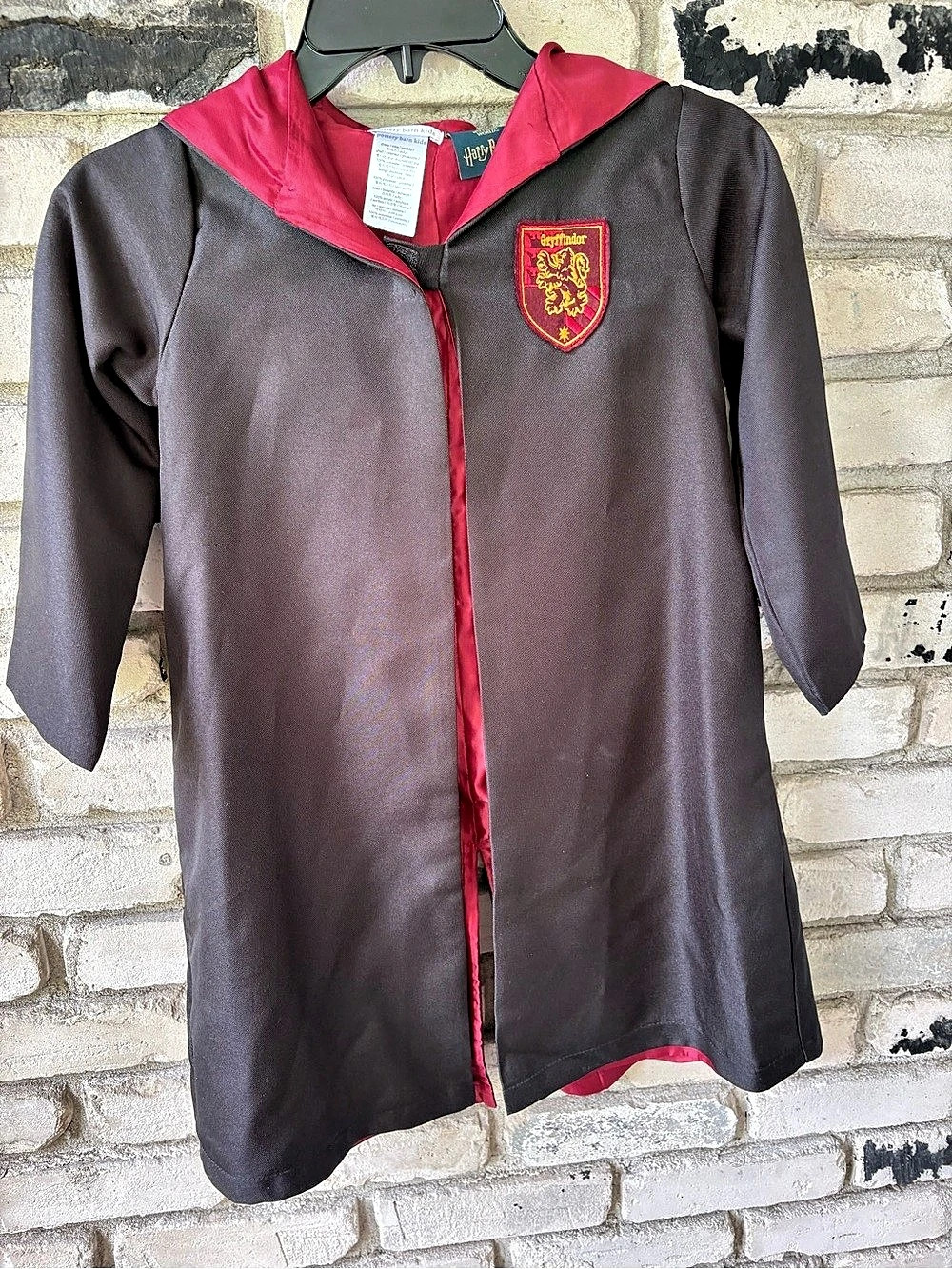 Pottery Barn kids hooded Harry Potter Hogwarts Robe size 4-6 Like New